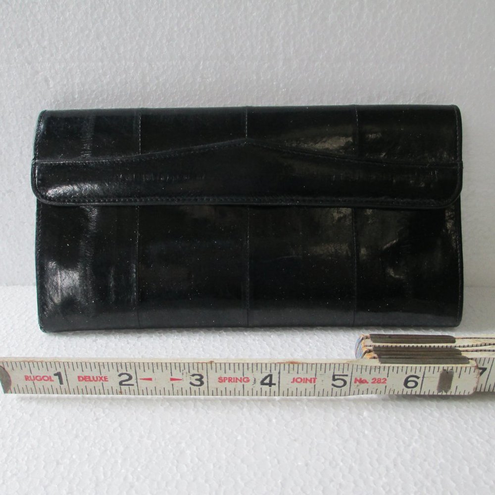 BLACK GENUINE EELSKIN CLUTCH WALLET - Picture 3 of 5